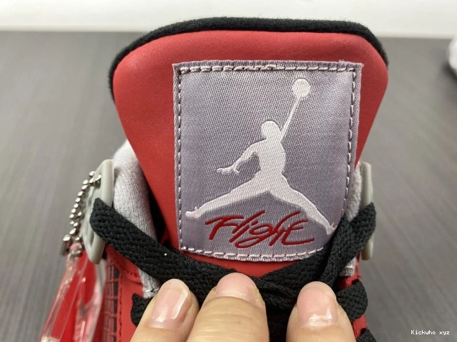 4 Jordan Retro Bravo Toro 308497-603 0812